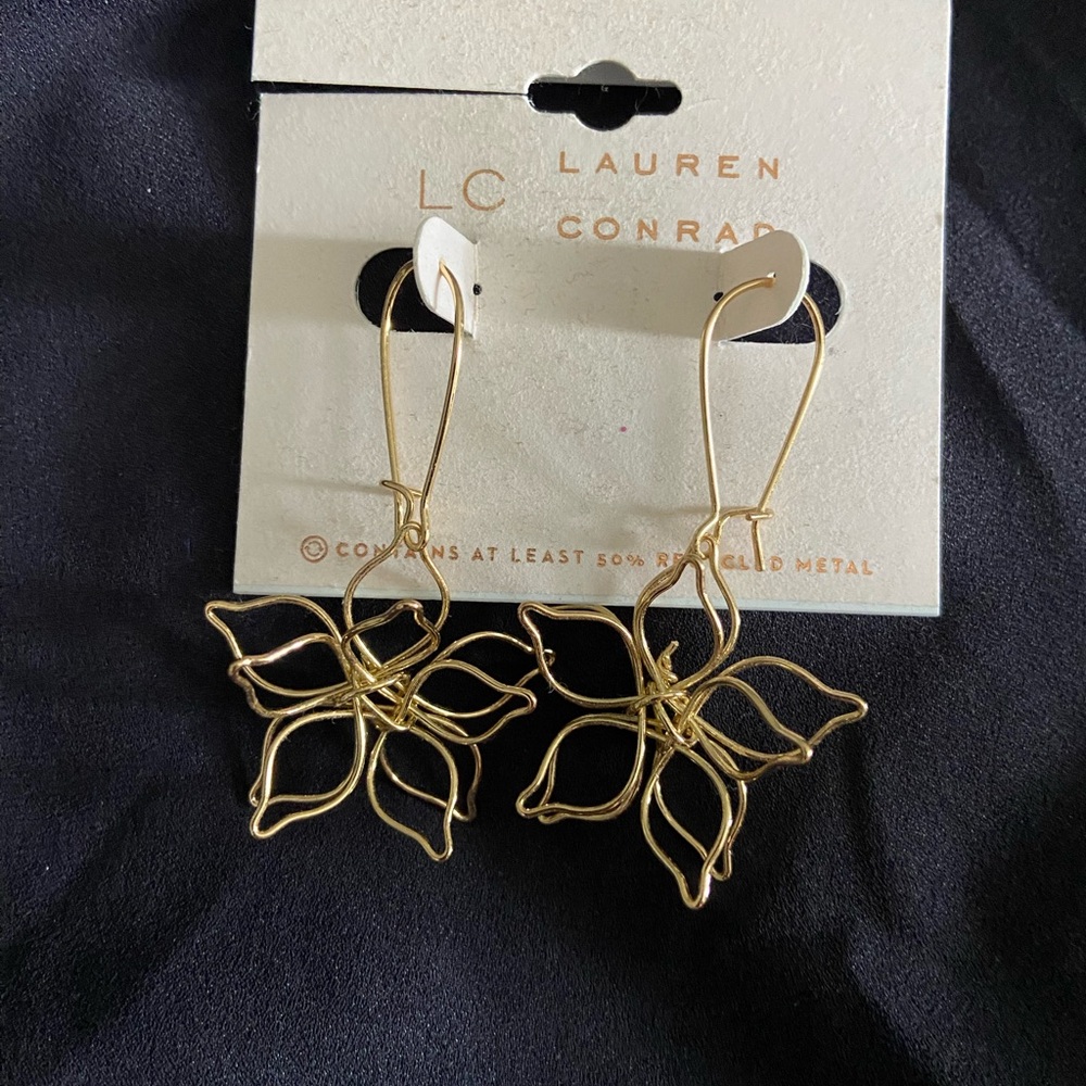 LC Lauren Conrad Elegant Gold Flower Earrings